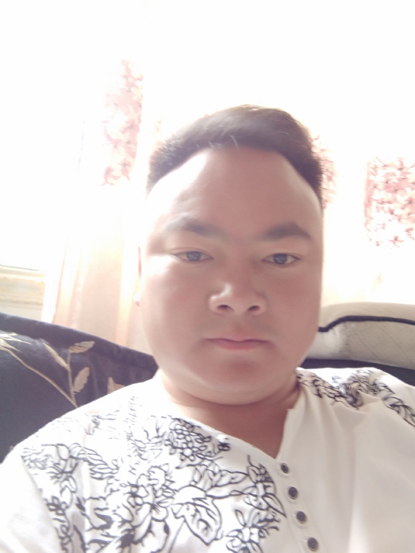 梦的使者的第一张照片--唐山相亲服务中心