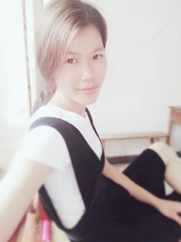 婷婷的第一张照片--唐山相亲服务中心