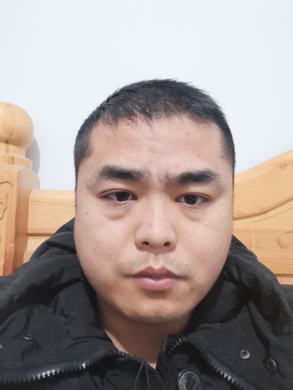 真诚的第一张照片--唐山相亲服务中心