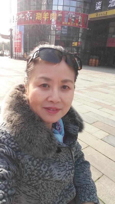 公主婆婆的第一张照片--唐山相亲服务中心