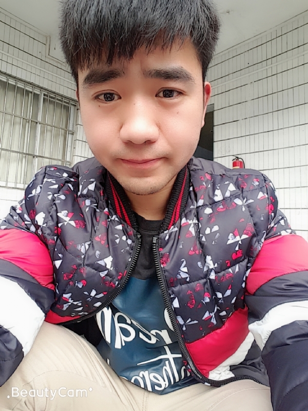 梦回少年的第一张照片--唐山相亲服务中心
