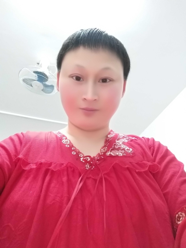 彩虹姐姐永不言弃的第一张照片--唐山相亲服务中心
