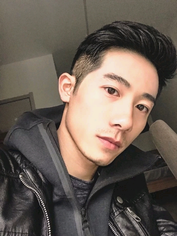 心若磐石的第一张照片--唐山相亲服务中心