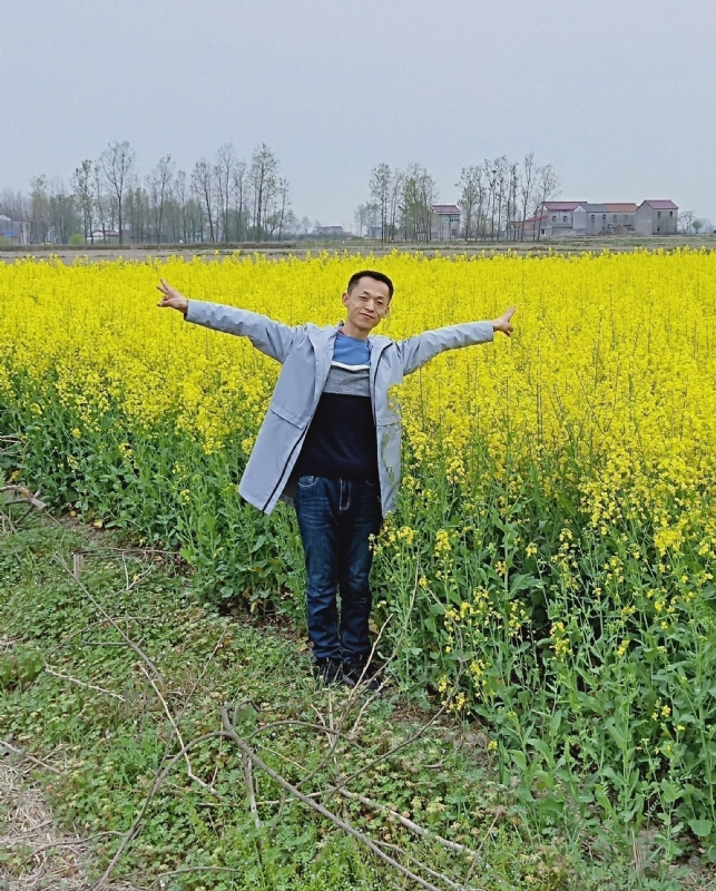一个真诚的男士的第一张照片--唐山相亲服务中心