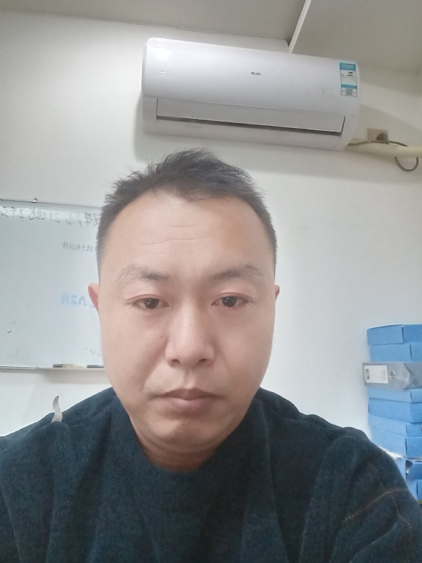 寻找另一半的第一张照片--唐山相亲服务中心