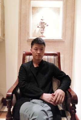 制片人杨亚林的第二张照片--唐山相亲服务中心