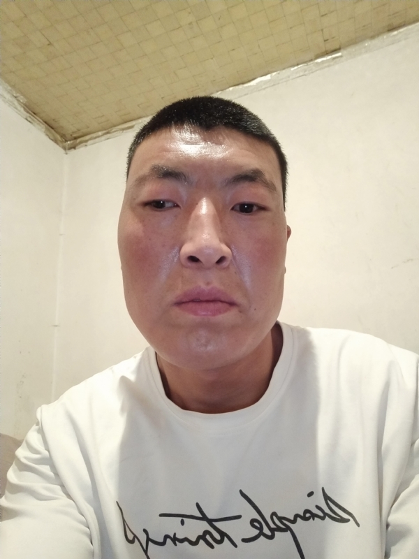 只为遇见你的第一张照片--唐山相亲服务中心