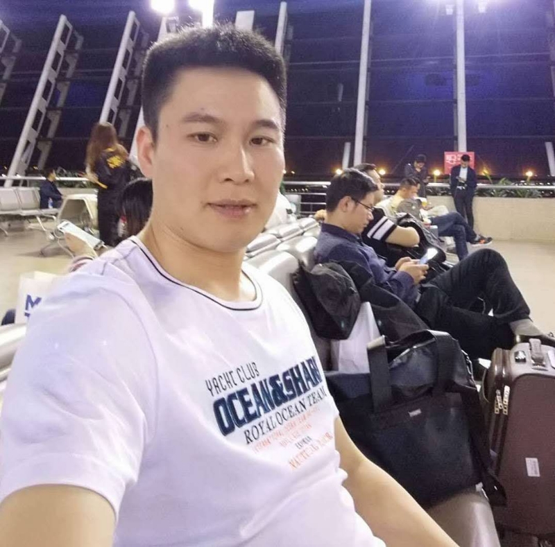阳光灿烂的第一张照片--唐山相亲服务中心