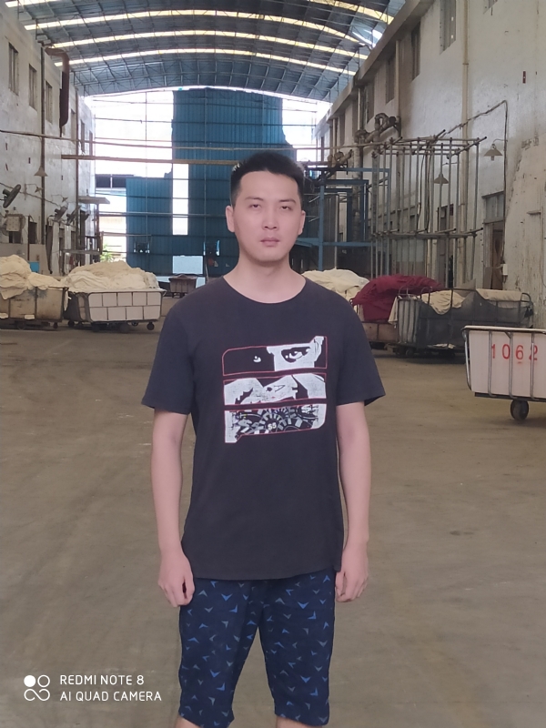 六月雨的第一张照片--唐山相亲服务中心