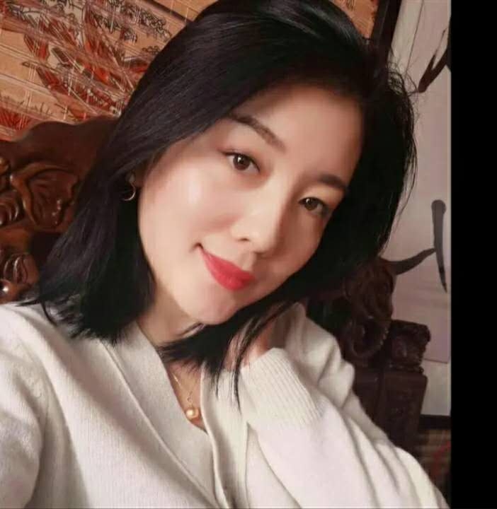 陈旧的第一张照片--唐山相亲服务中心