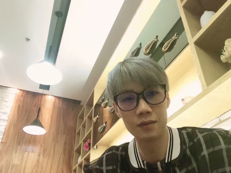 黄峰的第一张照片--唐山相亲服务中心