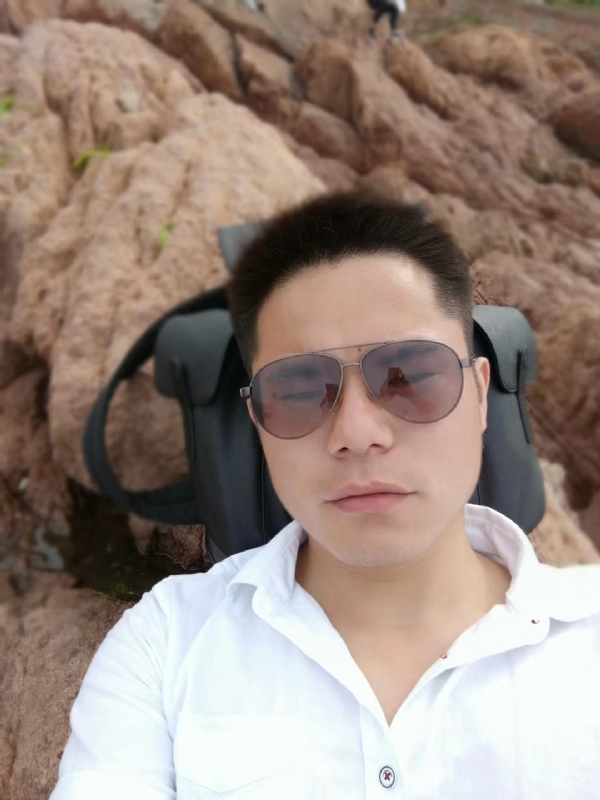 易听的第一张照片--唐山相亲服务中心