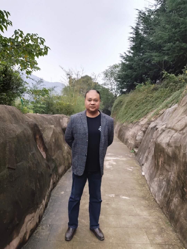 玉竹的第三张照片--唐山相亲服务中心