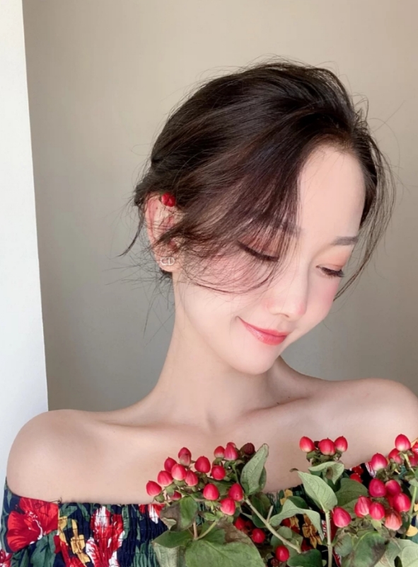 小诗vanessa的第二张照片--唐山相亲服务中心