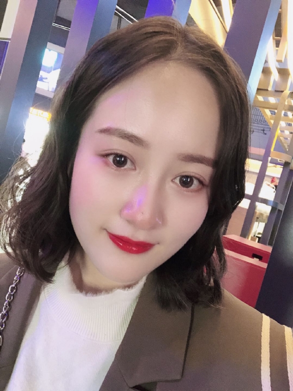 米苏娜娜的第一张照片--唐山相亲服务中心