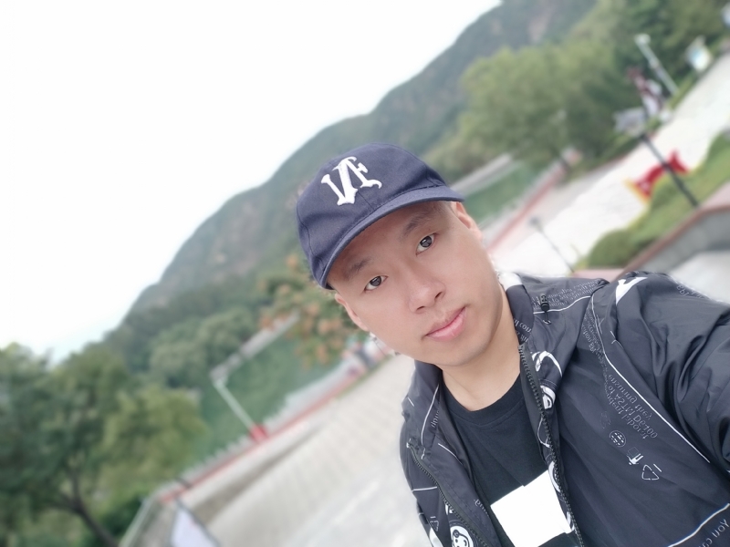 阳光的第一张照片--唐山相亲服务中心