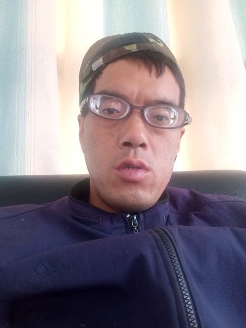 等待有缘人的第二张照片--唐山相亲服务中心