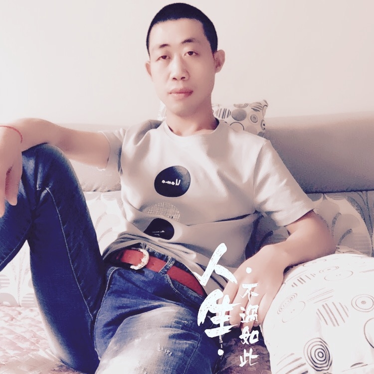 简单的爱的第一张照片--唐山相亲服务中心