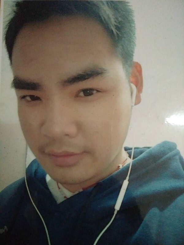 渴望爱的第一张照片--唐山相亲服务中心