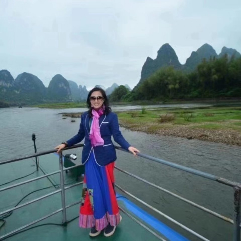 julia的第一张照片--唐山相亲服务中心