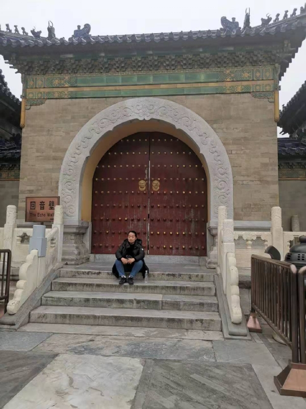 吾笨如牛的第一张照片--唐山相亲服务中心