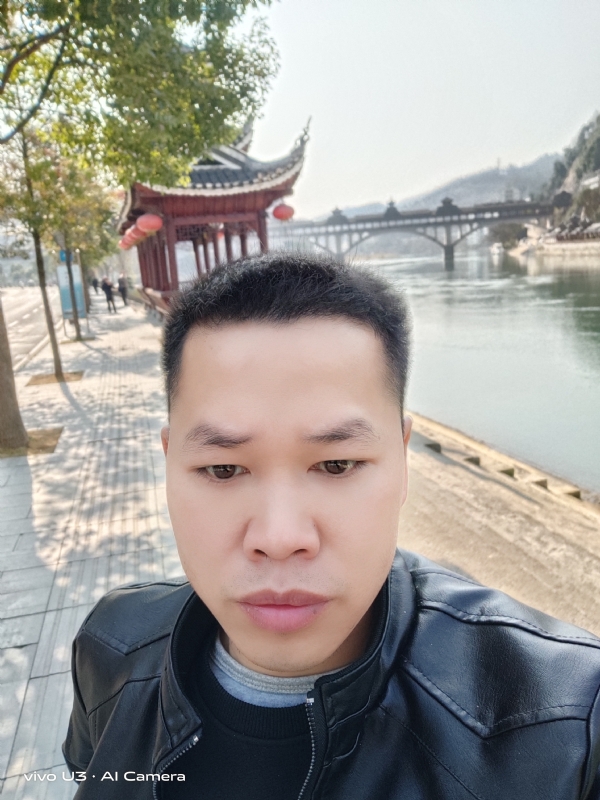 啊锦的第二张照片--唐山相亲服务中心