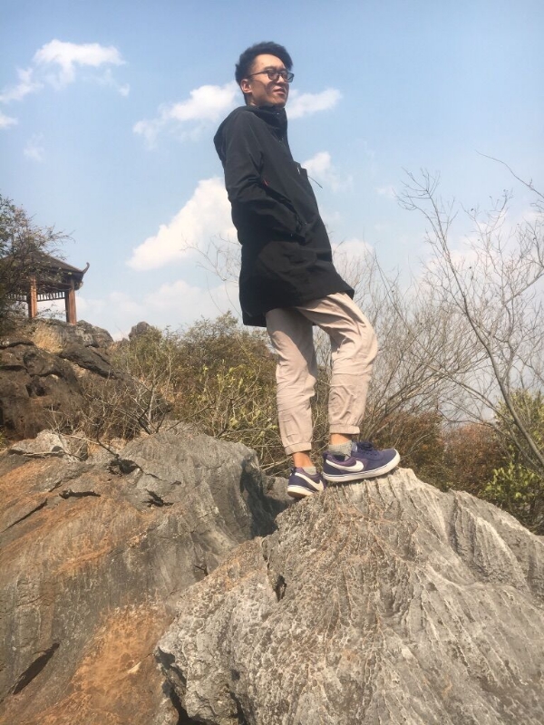 雨夜寻知己的第一张照片--唐山相亲服务中心