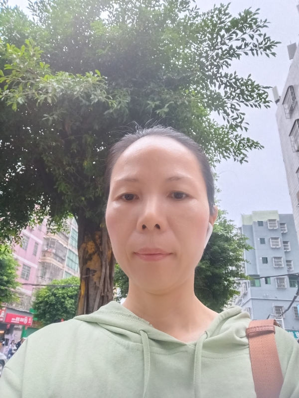 容容的第一张照片--唐山相亲服务中心