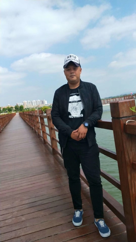 人生如戏的第二张照片--唐山相亲服务中心