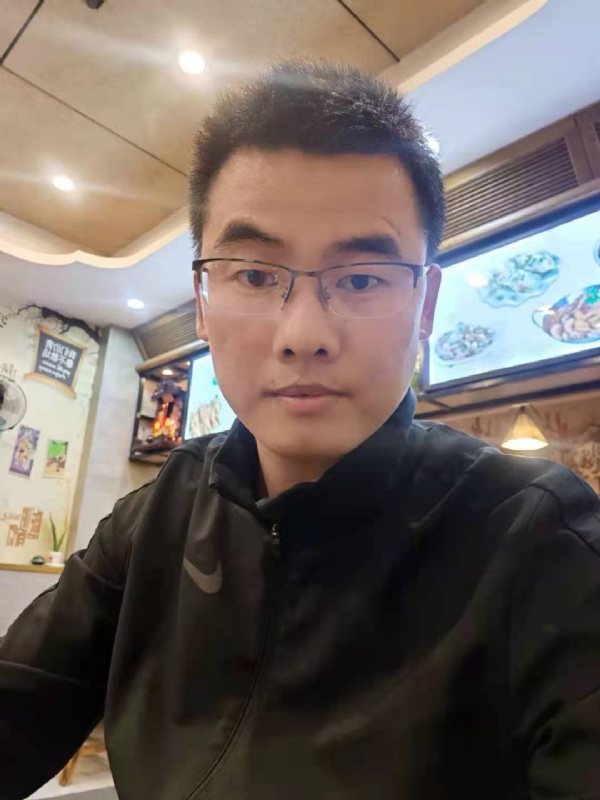 奔向幸福的第一张照片--唐山相亲服务中心