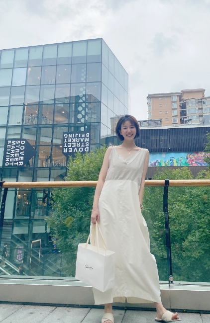 Leanna的第六张照片--唐山相亲服务中心