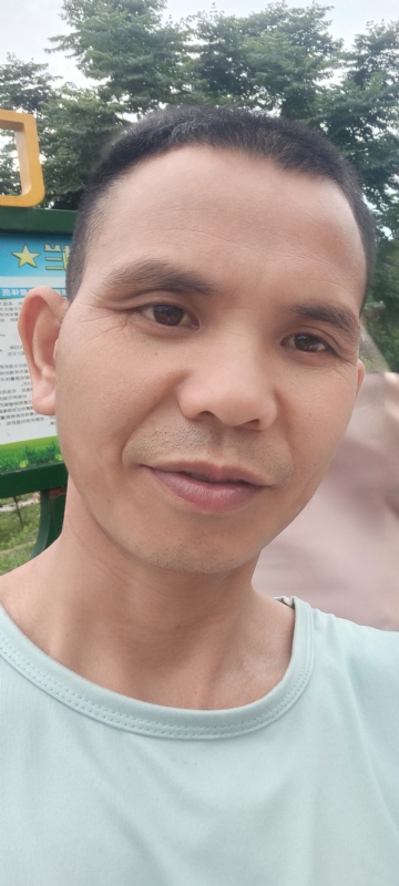 找个相爱的人结婚的第一张照片--唐山相亲服务中心