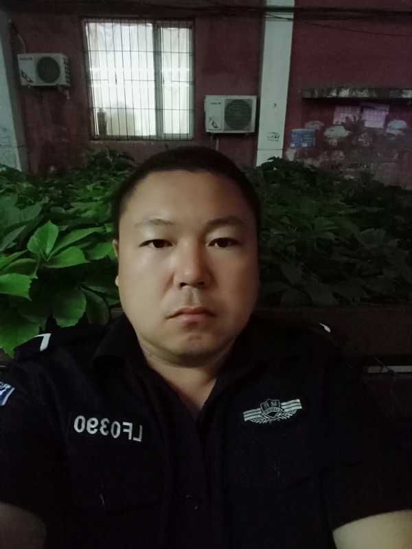 冯宇的第一张照片--唐山相亲服务中心