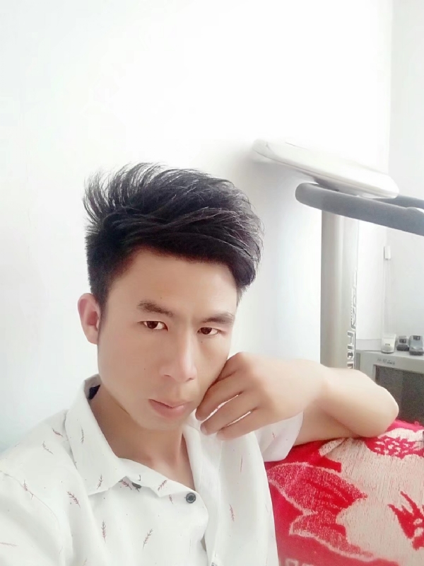 只得一人心的第二张照片--唐山相亲服务中心