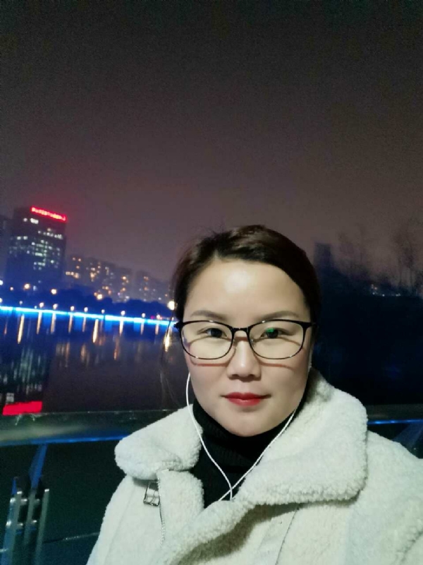 小英的第一张照片--唐山相亲服务中心