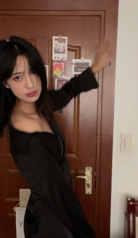 李美嘉的第三张照片--唐山相亲服务中心