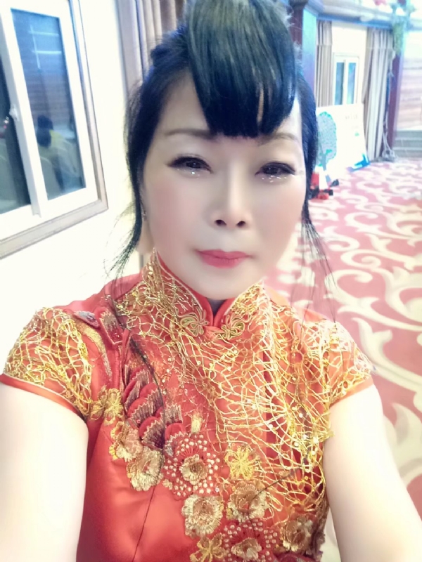 冰雪的第一张照片--唐山相亲服务中心