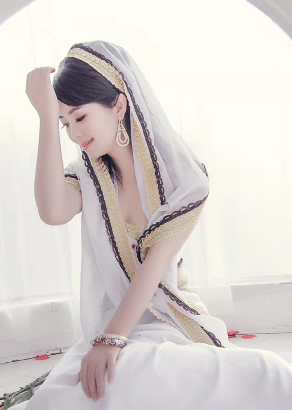 yaoyao的第一张照片--唐山相亲服务中心