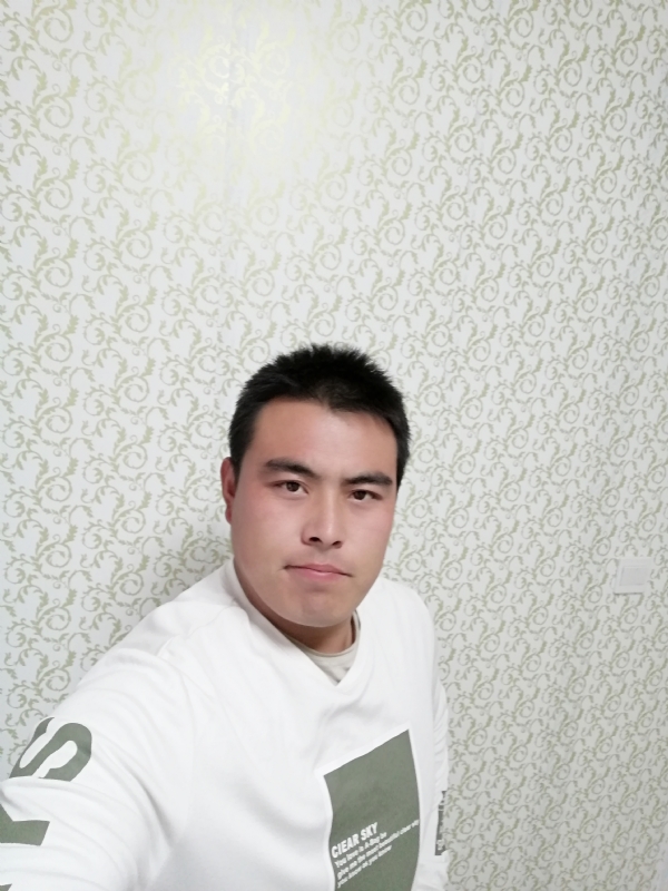 看草莓在跳舞的第一张照片--唐山相亲服务中心