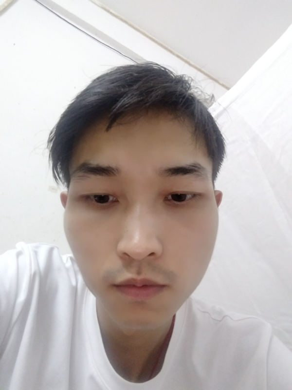晴天的第二张照片--唐山相亲服务中心