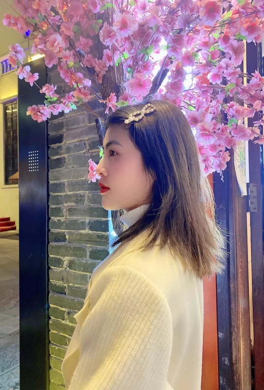 大眼妹的第一张照片--唐山相亲服务中心