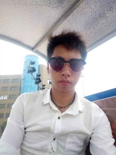 寻缘的第一张照片--唐山相亲服务中心