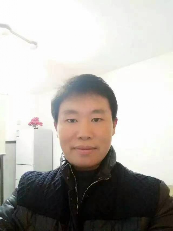 擎天柱的第一张照片--唐山相亲服务中心