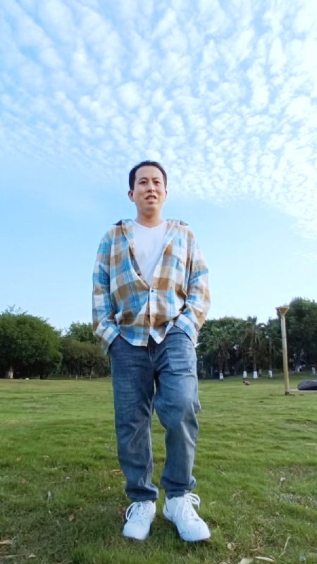 曹先生的第一张照片--唐山相亲服务中心