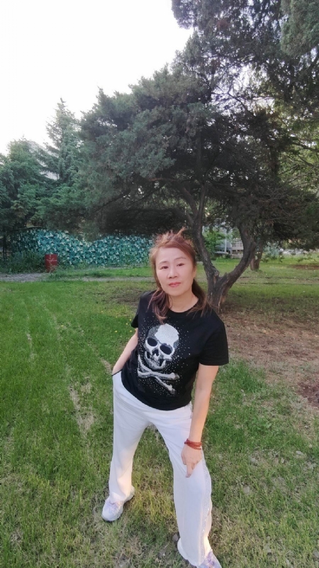 晚霞的第二张照片--唐山相亲服务中心