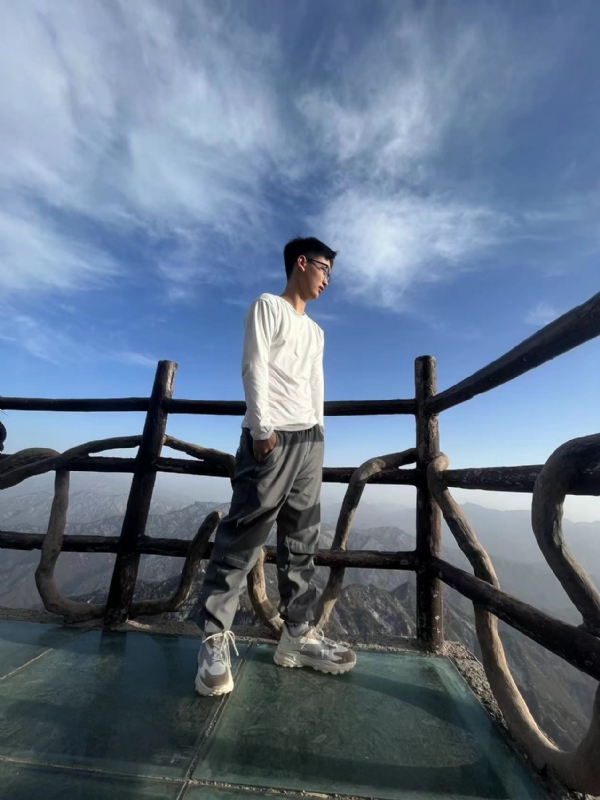 怜ぁ熙的第一张照片--唐山相亲服务中心