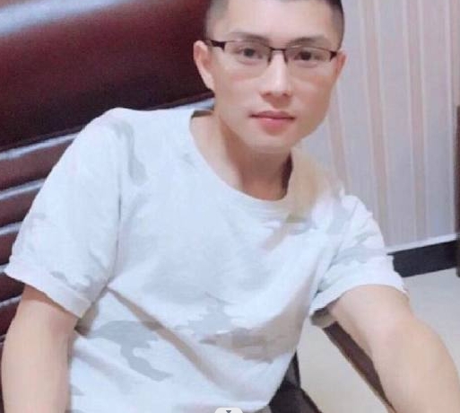 辉辉辉的第一张照片--唐山相亲服务中心