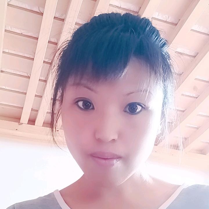 Lily的第一张照片--唐山相亲服务中心