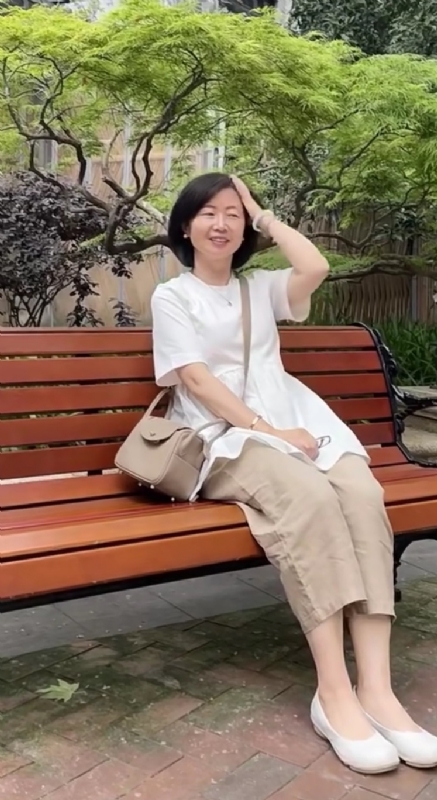 千年老母猪的第四张照片--唐山相亲服务中心