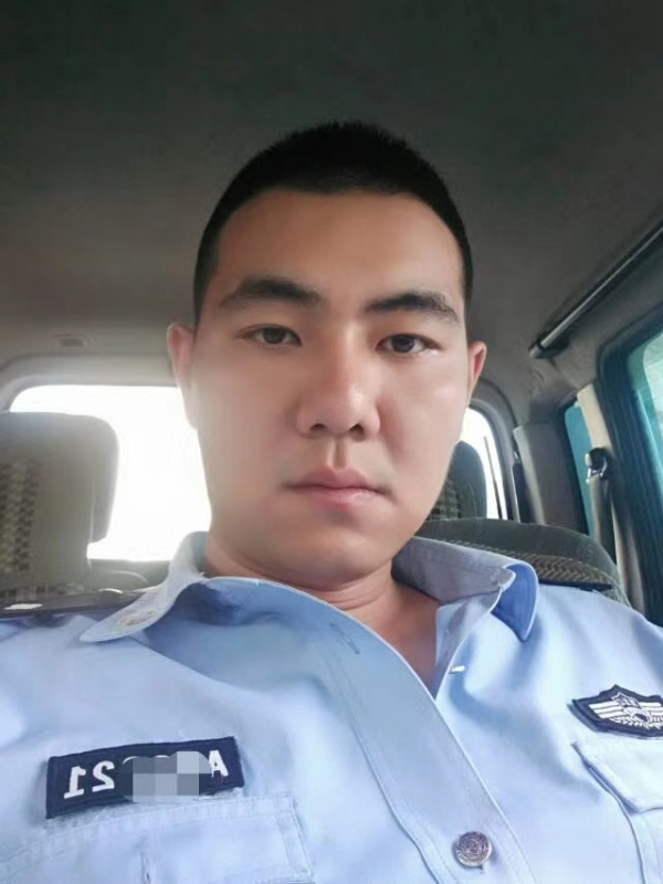 如果不爱请别伤害的第一张照片--唐山相亲服务中心